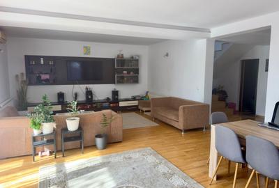 Casă individuală P+1+M | 4 camere | Mobilată | 2 deschideri | Stradal - 11