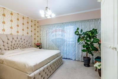 Apartament de vanzare, 3 camere la Piata Unirii, 2x parcare, metrou - 15