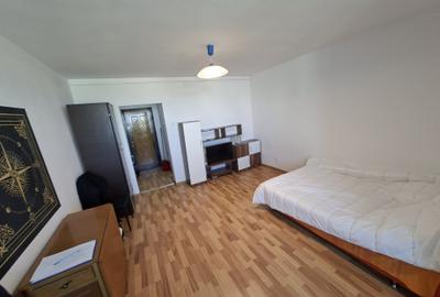 Apartament cu o camera decomandat, zona Tatarasi - 3