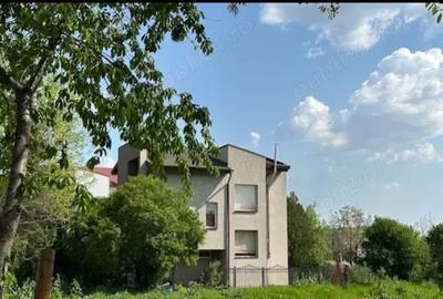 Prime Investment Opportunity: Spacious 300 sqm Villa in Pipera - 2
