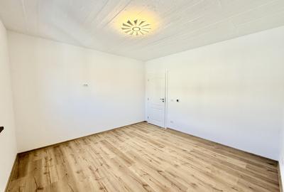 Duplex premium cu 5 camere -zid dublu- pozitie excelenta - Dumbravita - 11