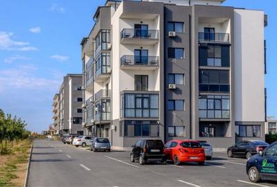 Apartament cu 2 camere decomandat în Agigea