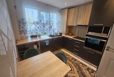 Apartament 3 camere, decomandat, etaj 2/10, zona Tatarasi - 5