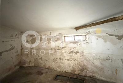 Casa de vanzare cu 446 mp teren si garaj, situata in zona centrala - 10