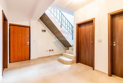 Apartament de vanzare cu 4 camere în Bucurestii Noi, metrou, parc - 2