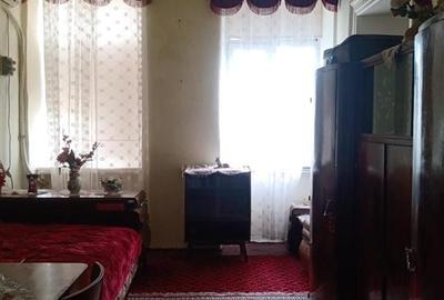 Apartament Ultracentral 2 camere,47mp utili, la curte, imobil P+1 - 8