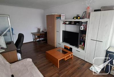 Nicolina – Belvedere – AP 2CD, 57Mp, etaj 8/9, an 1984 - 1