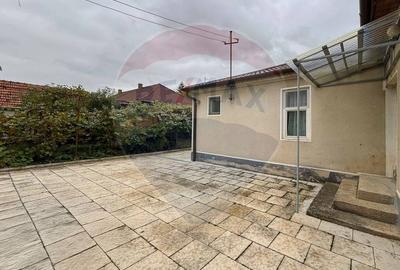 Casă / Vilă cu 5 camere de vânzare în Aleșd zona Ultracentral - 30