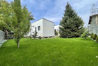 Vila cu 5 camere // * 565 mp gradina* // Tunari - 1