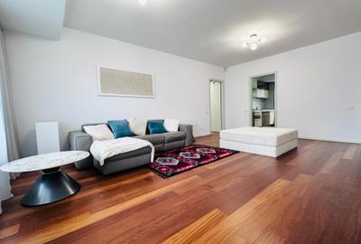 Apartament cu 3 camere decomandat, mobilat în Kiseleff