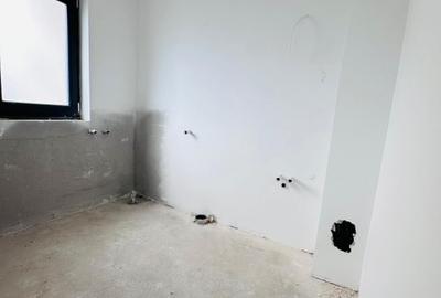 Duplex despartit prin camera tehnica- 4 camere si 3 bai - Urseni - 13