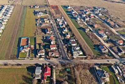 Teren Construcții intravilan de 608 mp, în Stupini