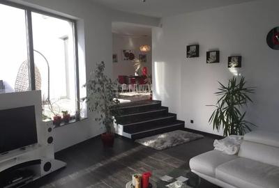 Vila deosebită cu 6 camere, piscină și grădină amenajată – Florești. - 5
