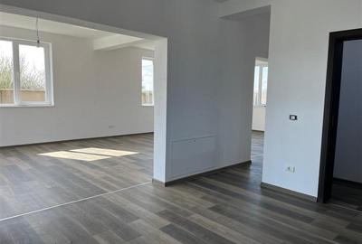 Olosag, Vila P+1E, 194 Mp., Compartimentare  Moderna - 12