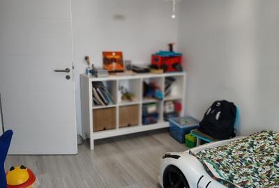 Duplex separat prin camera tehnica - 13