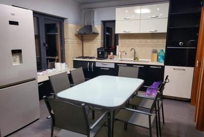 Casa, 350mp utili, 5 camere, centrala proprie, 4 parcari, Otopeni - 7