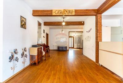 Cabana cu 7 camere de vânzare, 387 mp utili, 1300 mp teren! - 30