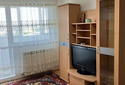 Garsoniera - Piata Delfinului - Bloc Mixt - 3