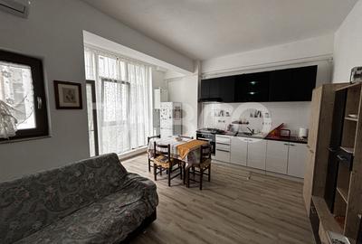 Apartament de vanzare 2 camere prima afisare zona Doamna Stanca - 1