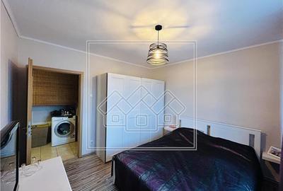 Apartament de vanzare in Sibiu - 3 camere, pivnita, mobilat modern - 9