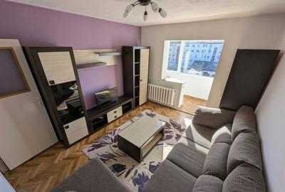 Apartament cu 2 camere decomandat, mobilat în Dâmbul Rotund