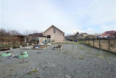 Casa 4 Camere cu Teren in Proprietate la Corbu - 22