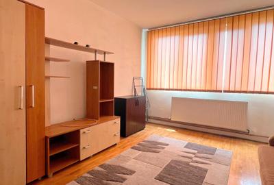 Inchiriere apartament 2 camere, zona Mall - 4
