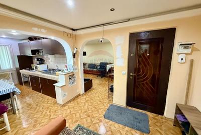 Apartament cu 4 camere de vânzare pe Strada Longinescu - 3