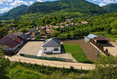 Casa moderna in stil mediteranean, cu panorama superba, Oituz - Bacau - 17