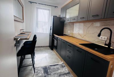 3 Camere Renovate Modern – Spațiu, Luminozitate și Terasă - 7