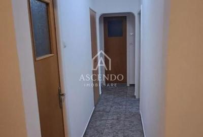 Apartament 3 Camere de Închiriat Gorjului Sector 6 | Parcare | 650 EUR - 13
