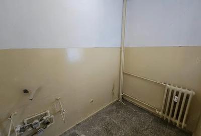 Garsoniera Drumul Taberei metrou Favorit zona Compozitorilor - 3