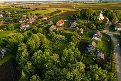Teren cu proiect aprobat si utilitati:start ideal pentru casa ta in Aninoasa - 2