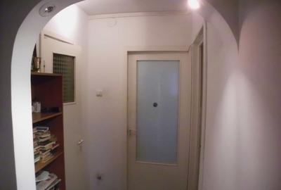Apartament 3 camere decomandat 5 minute de metrou Valea Ialomitei - 3