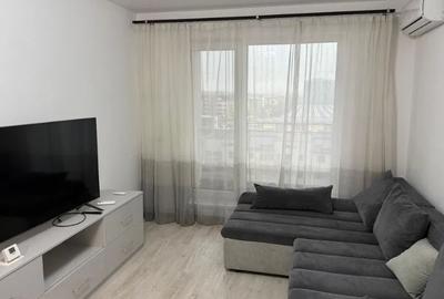 Garsonieră decomandată, mobilată în Apărătorii Patriei