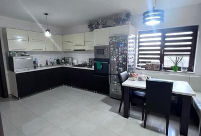 Casa  nouă de vanzare cu garaj,  în zona Micesti - 3