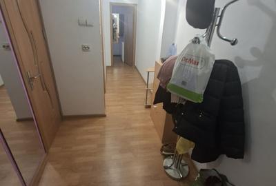 Apartament cu 2 camere decomandat, etaj 2/4, zona Alexandru cel Bun - 7