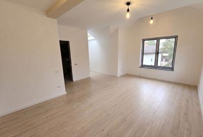 Apartament cu 2 camere 59,40 mp + 30 mp pod - Busteni cartier Zamora - 2