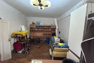 Casa 3 camere Zona Centrala, constructie caramida si boltari. - 3