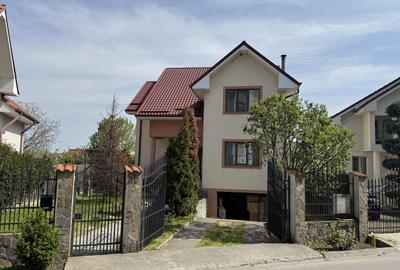 Vila D+P+E cu GARAJ + ANEXA, T=500mp, D=13m, zona Steaua - 1