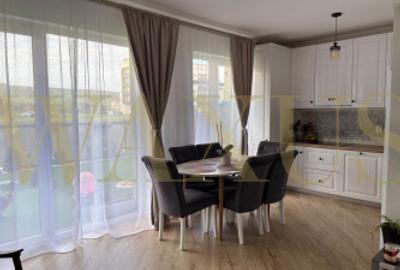 Casa de vanzare 84mp | gradina 40mp | 2 garaje subterane | Zona Terra - 1