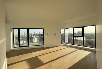 Apartament cu 3 camere semidecomandat în Floreasca