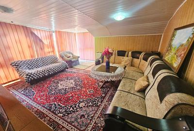 Casă spațioasă cu 9 camere în Strejnicu – pentru locuință, birouri - 26