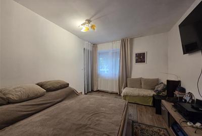 Integris Casa cu 5 camere,curte individuala,Str Gradinarilor,Oradea - 15