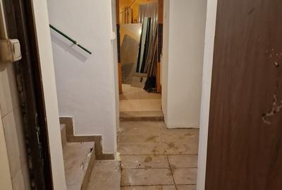 Zona Unirii Carol  stradal  S+P +1+M 370 mp de Vanzare - 3