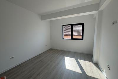 Duplex 4 camere 3 bai Toate utilitatile Mosnita - 8