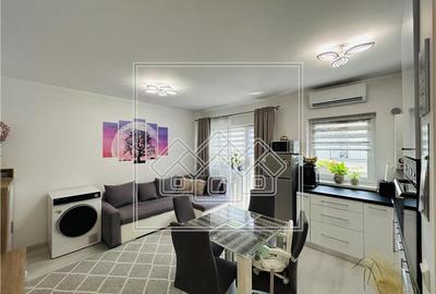 Ap cu 2 camere si balcon mare, mobilat modern - Zona Turnisor - 2