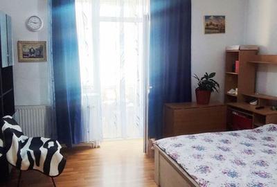 Apartament cu 3 camere in Craiter - 13