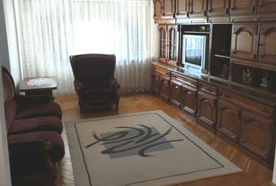 Apartament ultracentral, 3 camere, cu priveliste impresionanta, langa Mercur - 2