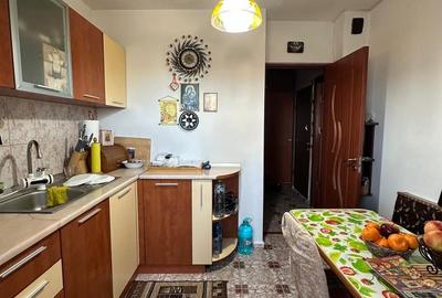 3 Camere - 70 mp si Boxa - Metrou 1 Decembrie la 5 Minute - 1